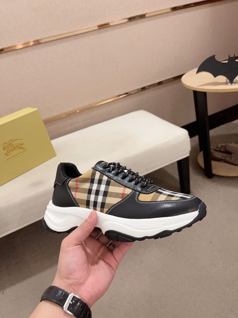 Burberry Low Shoes